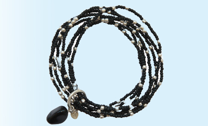 362631-mosami-nirmala-i-am-strong-black-onyx-silver-bracelet